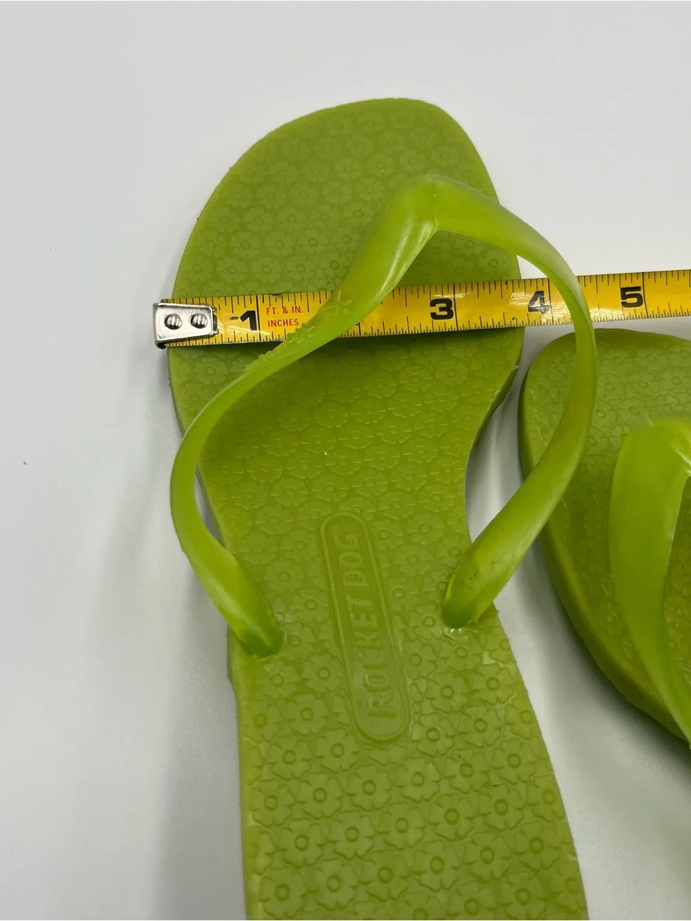 Vtg RARE Rocket Dog Y2K Matte Lime Green Jelly Kitten Heel Sandals Thong Mules 8